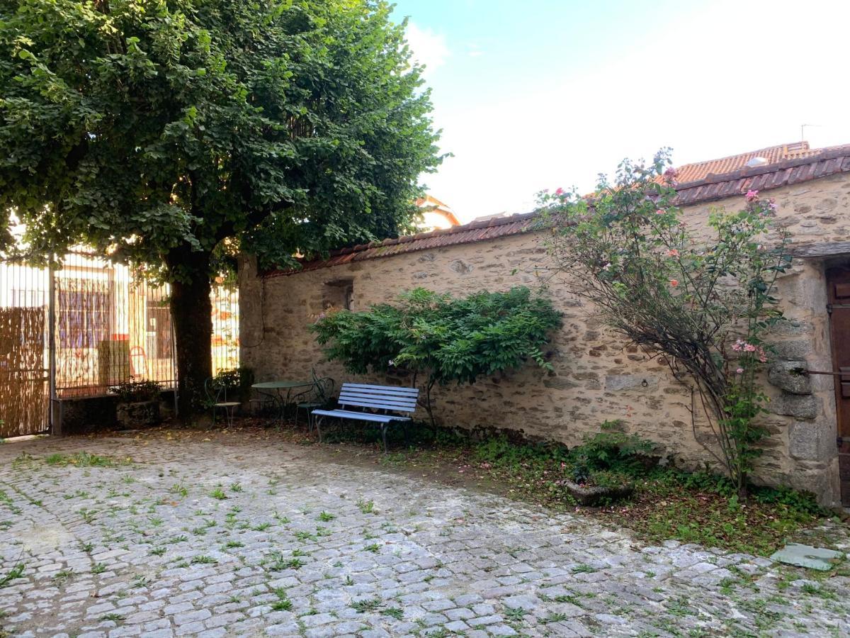 La Cour Pavee, T2 Lumineux, Cosy, Confort 55 M2 Saint-Léonard-de-Noblat Eksteriør billede